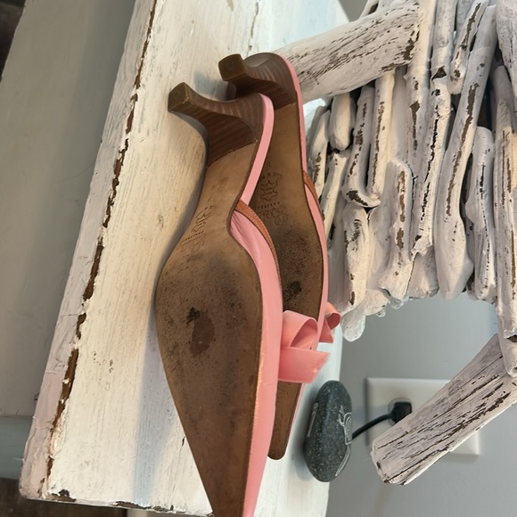 ⭐️Vintage Lilly Pulitzer Pink Kitten Heels with Bow Detail⭐️ - Picture 6 of 9